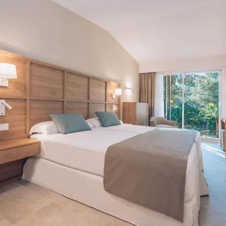 Iberostar Waves Cala Domingos 4*