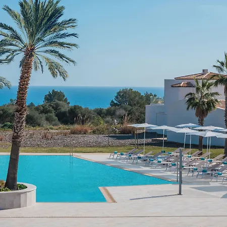 Iberostar Waves Cala Domingos Hotell 4*