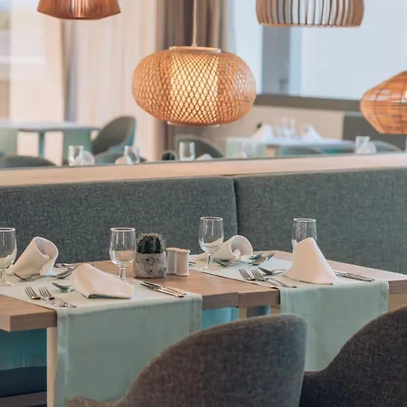 Iberostar Waves Cala Domingos 4*